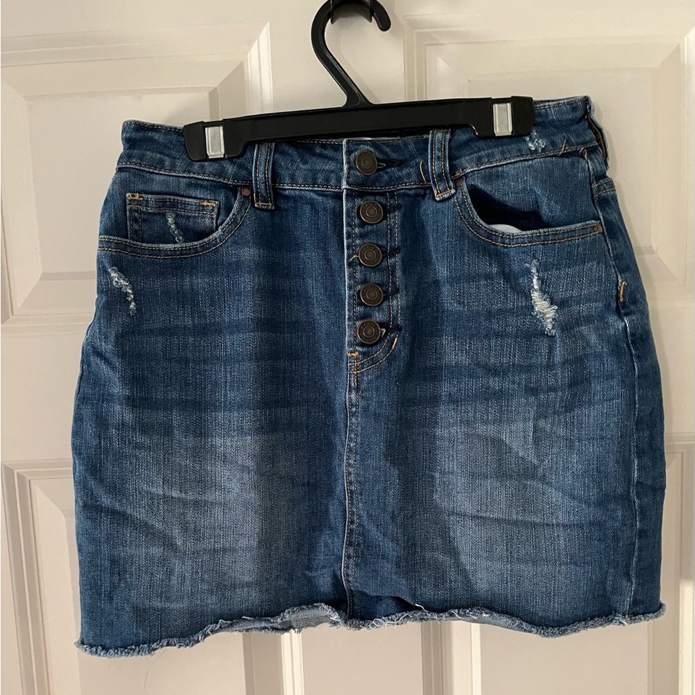 PacSun slight distressed jeans mini skirt-size 25 denim